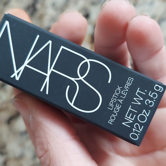 🌙💕Nars Jolie Mome Lipstick - Picture 6 of 8
